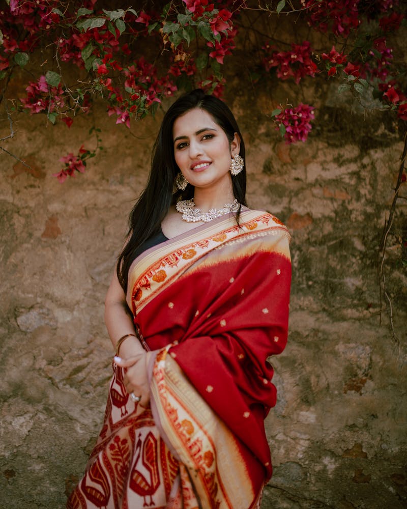 Banarasi Silk Suit — Ivory & Gold