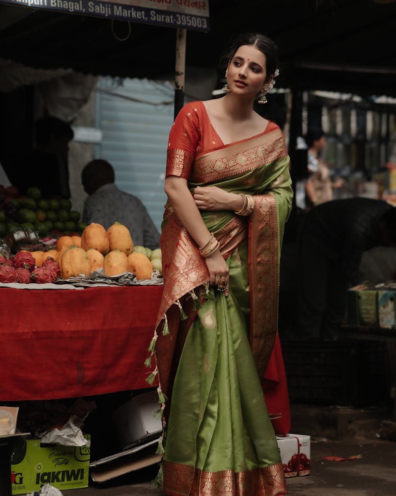 Sequin Dupatta — Champagne Starfield Net